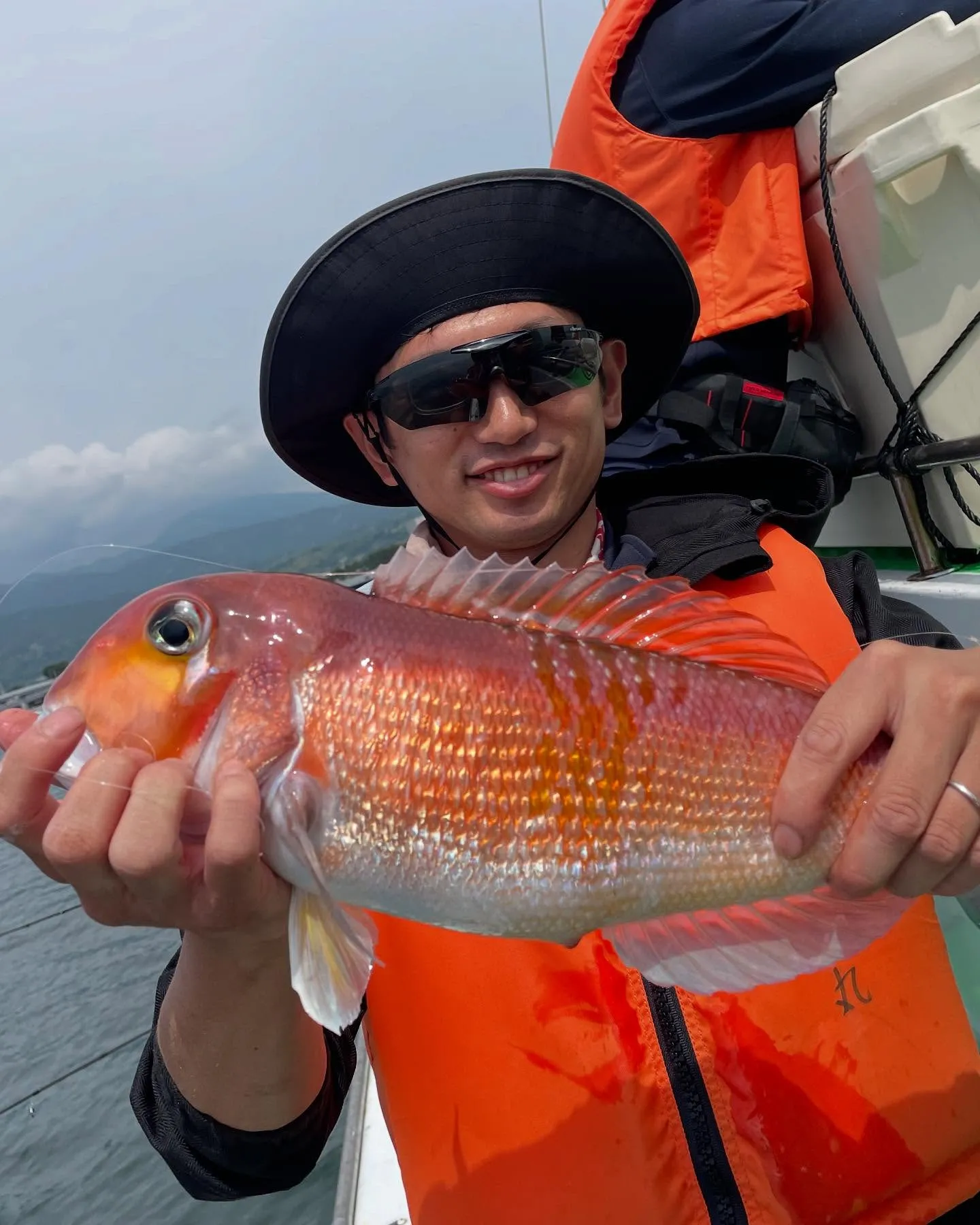 本日、仕立LT五目船