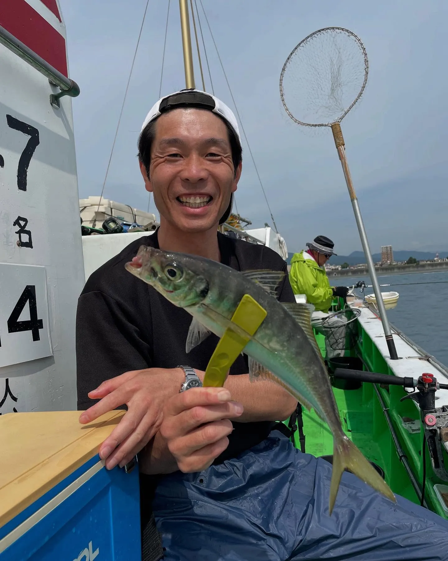 今日も良型アジが朝からポツポツ釣れました😄