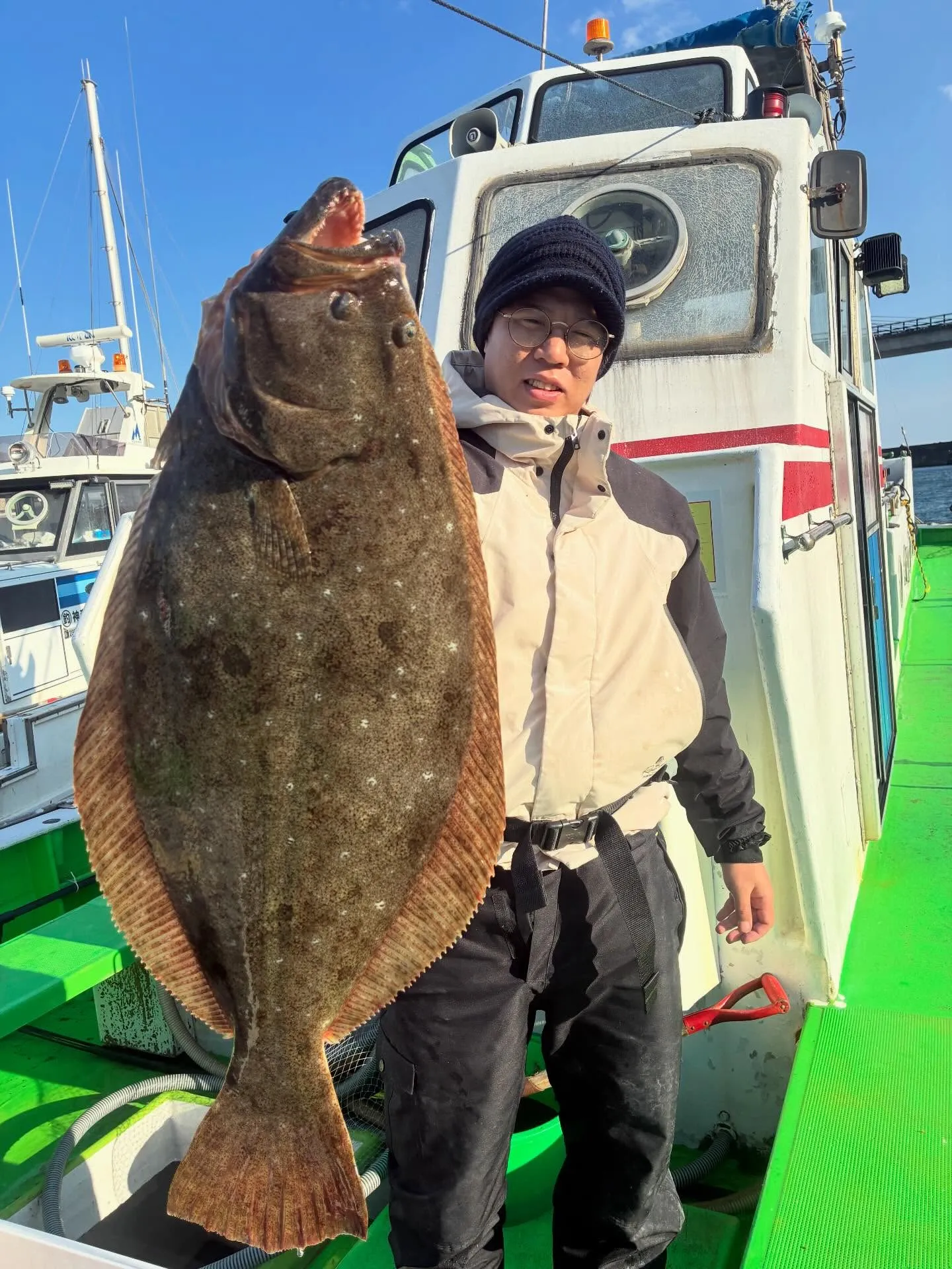 【仕立泳がせ船】