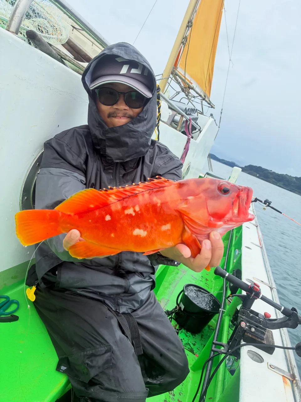 【仕立浅場根魚船】